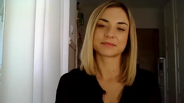 ashley xlove online show from 12/18/24, 10:40