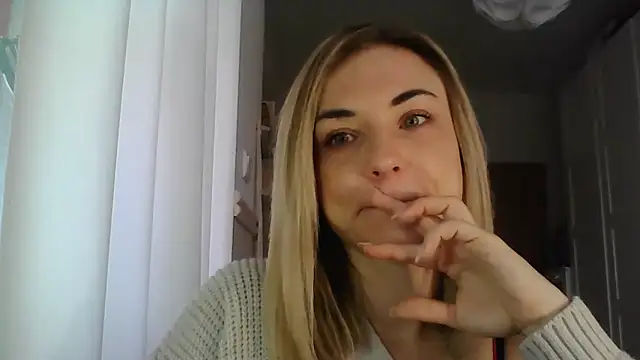 ashley xlove online show from 01/24/25, 07:41