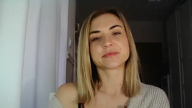 ashley xlove online show from 01/31/25, 10:52