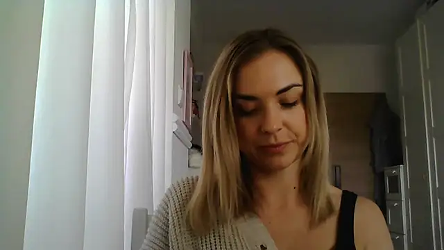 ashley xlove online show from 03/17/25, 10:49