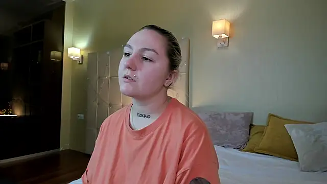 Debbie Taylor online show from 12/24/24, 09:22