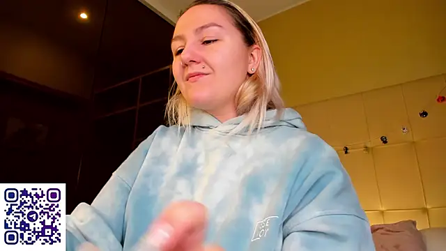 Debbie Taylor online show from 11/07/25, 05:13