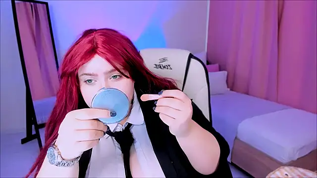 Snapshot of love_insidee chatting on 12/05/24, 07:49 love insidee online show from 12/05/24, 07:49