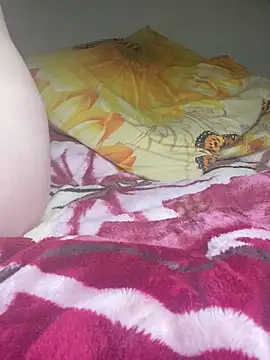 Snapshot of BrigitDani_ chatting on 12/06/24, 02:28 BrigitDani online show from 12/06/24, 02:28