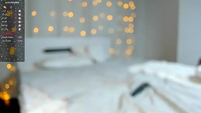 Snapshot of OttilieBurruss chatting on 02/12/25, 02:32 OttilieBurruss online show from 02/12/25, 02:32