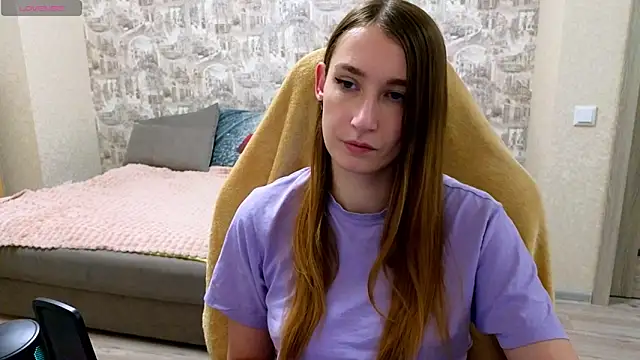 Snapshot of beril_kiss- chatting on 10/10/25, 06:29 beril kiss- online show from 10/10/25, 06:29