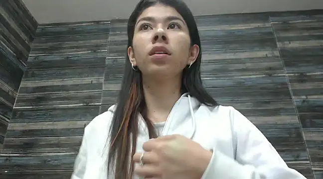 Snapshot of nahomibecker chatting on 02/10/25, 12:08 nahomibecker online show from 02/10/25, 12:08