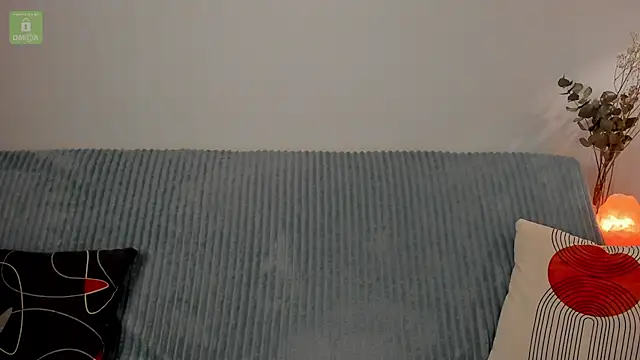 Snapshot of erika_hoiree chatting on 02/14/25, 11:09 erika hoiree online show from 02/14/25, 11:09