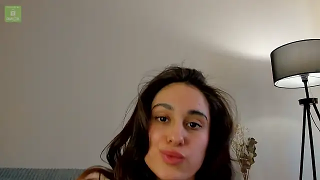 Snapshot of erika_hoiree chatting on 03/22/25, 04:14 erika hoiree online show from 03/22/25, 04:14