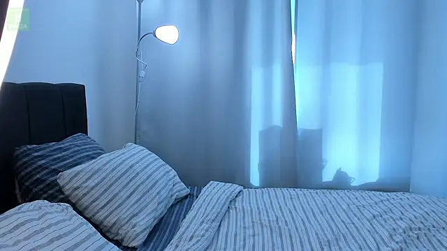 erika hoiree online show from 04/25/26, 06:16