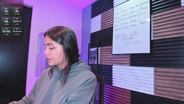 Snapshot of KimDevinne chatting on 07/03/26, 03:13 KimDevinne online show from 07/03/26, 03:13