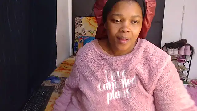 Snapshot of BigbootyNickyx chatting on 11/06/25, 06:53 BigbootyNickyx online show from 11/06/25, 06:53