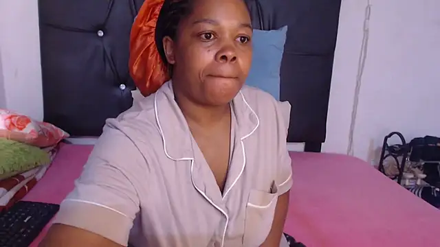 BigbootyNickyx online show from 03/28/26, 01:54