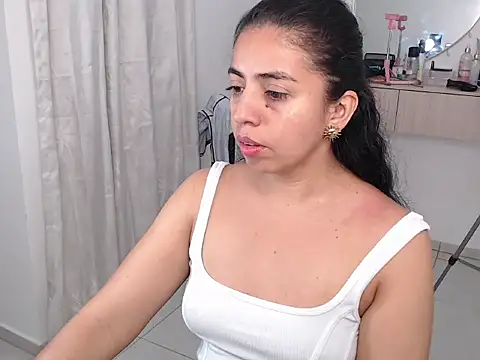 anngela01 online show from 03/24/26, 03:44