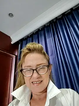 issa soto  online show from 03/16/26, 08:24