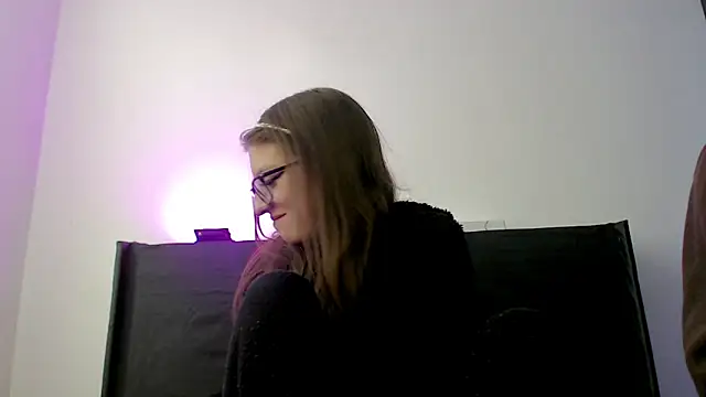 Aurora blossom   online show from 12/02/25, 09:43