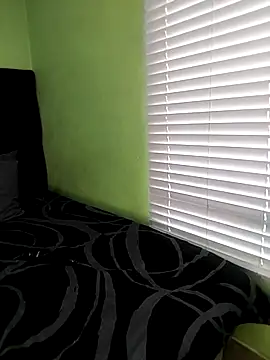 ThickPearlx23 online show from 11/12/25, 06:58