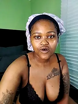 ThickPearlx23 online show from 11/15/25, 04:10