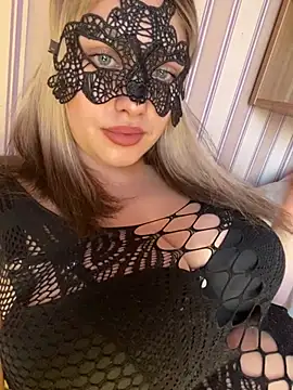 69Laura696 online show from 02/09/25, 02:07