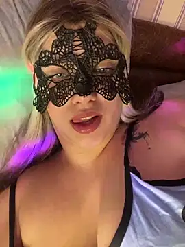 69Laura696 online show from 02/09/25, 05:11