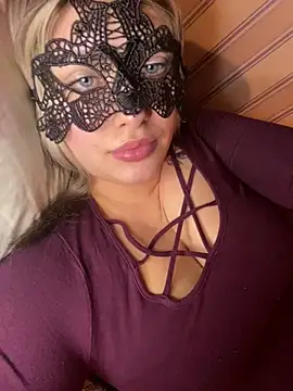 69Laura696 online show from 03/02/25, 04:53