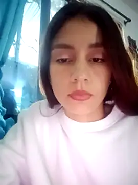 Luci And Sofi online show from 10/27/25, 04:22