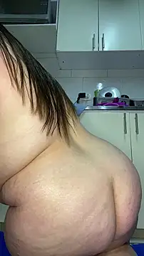 Chloee ep online show from 07/05/26, 04:19