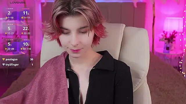 Snapshot of HaylaAmber chatting on 12/11/24, 04:53 HaylaAmber online show from 12/11/24, 04:53