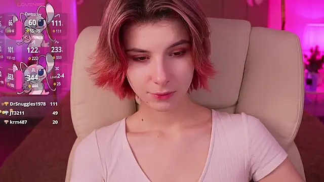 Snapshot of HaylaAmber chatting on 12/30/24, 10:53 HaylaAmber online show from 12/30/24, 10:53