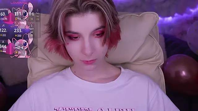 Snapshot of HaylaAmber chatting on 02/15/25, 05:07 HaylaAmber online show from 02/15/25, 05:07