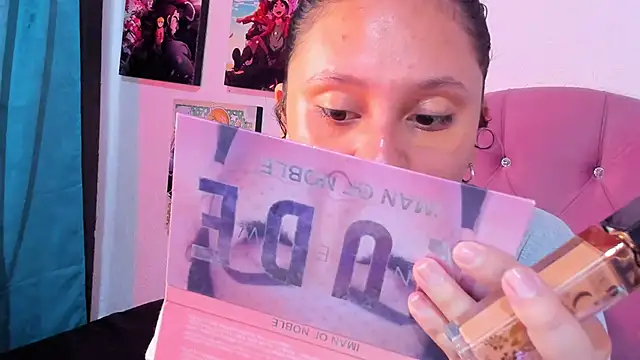 Snapshot of Mila_nixon02 chatting on 09/20/25, 05:25 Mila nixon02 online show from 09/20/25, 05:25