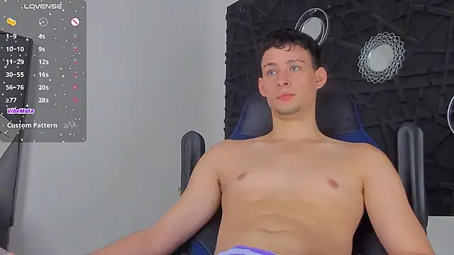 JadeSmiith  online show from 01/07/25, 08:31