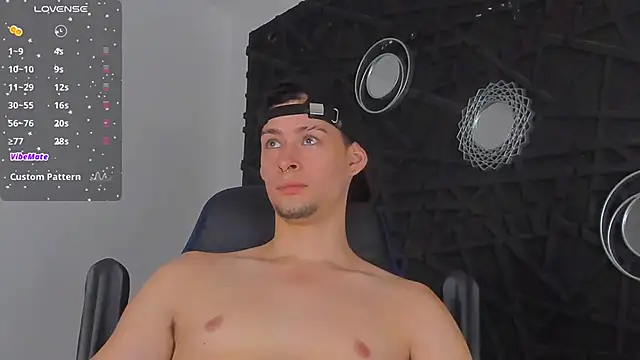 JadeSmiith  online show from 01/13/25, 09:42