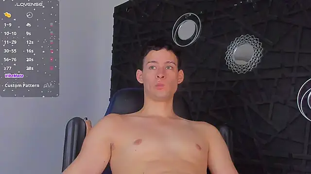 JadeSmiith  online show from 01/15/25, 09:20