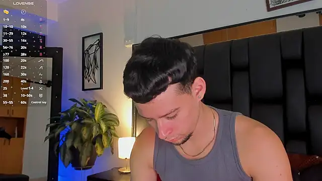 JadeSmiith  online show from 09/29/25, 10:14