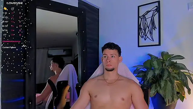 JadeSmiith  online show from 11/05/25, 10:54