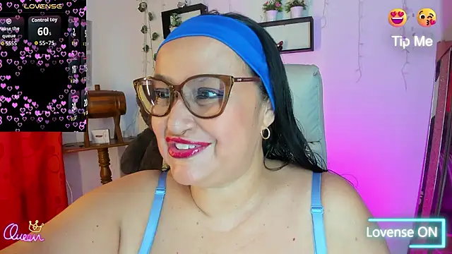 Gia Nahomi online show from 02/25/26, 09:24