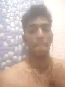 Snapshot of loganwollf chatting on 01/17/25, 01:35 loganwollf online show from 01/17/25, 01:35