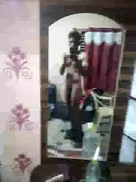 Snapshot of loganwollf chatting on 01/27/25, 05:37 loganwollf online show from 01/27/25, 05:37