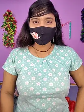 Snapshot of Hot_Maleka chatting on 12/01/25, 01:10 Hot Maleka online show from 12/01/25, 01:10