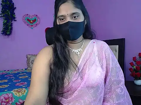 Snapshot of Hot_Maleka chatting on 03/27/26, 04:40 Hot Maleka online show from 03/27/26, 04:40
