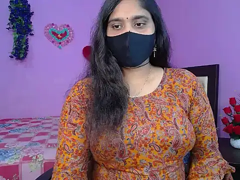 Snapshot of Hot_Maleka chatting on 04/11/26, 05:06 Hot Maleka online show from 04/11/26, 05:06