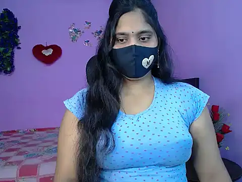 Snapshot of Hot_Maleka chatting on 04/28/26, 04:45 Hot Maleka online show from 04/28/26, 04:45