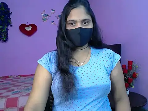 Snapshot of Hot_Maleka chatting on 04/30/26, 04:35 Hot Maleka online show from 04/30/26, 04:35