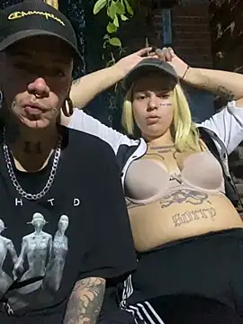 Snapshot of Seebohm1111 chatting on 02/22/25, 11:03 Seebohm1111 online show from 02/22/25, 11:03