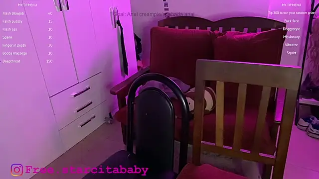 Snapshot of Seebohm1111 chatting on 10/11/25, 10:30 Seebohm1111 online show from 10/11/25, 10:30