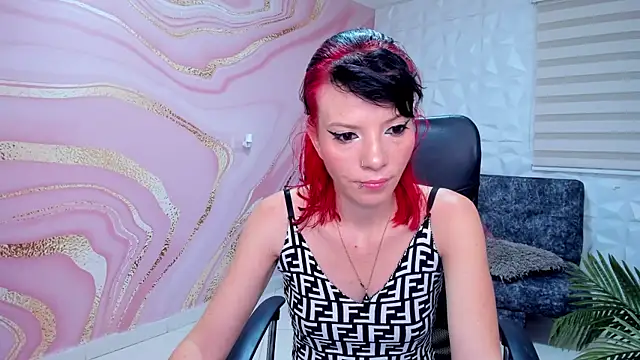 DanaaRey online show from 02/28/25, 11:36