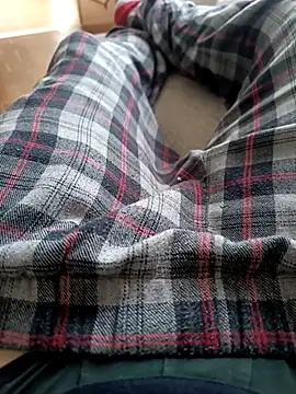 Snapshot of Loveepussyy chatting on 11/11/25, 02:50 Loveepussyy online show from 11/11/25, 02:50