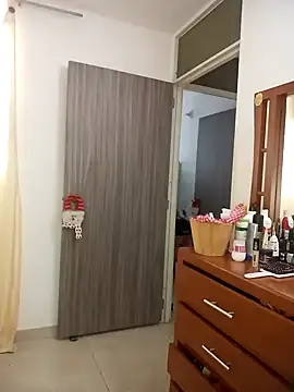 Snapshot of Dangerouspassion777 chatting on 12/22/24, 02:16 Dangerouspassion777 online show from 12/22/24, 02:16