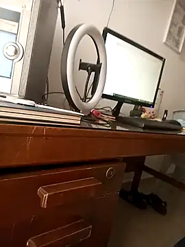 Snapshot of Dangerouspassion777 chatting on 01/25/25, 08:10 Dangerouspassion777 online show from 01/25/25, 08:10